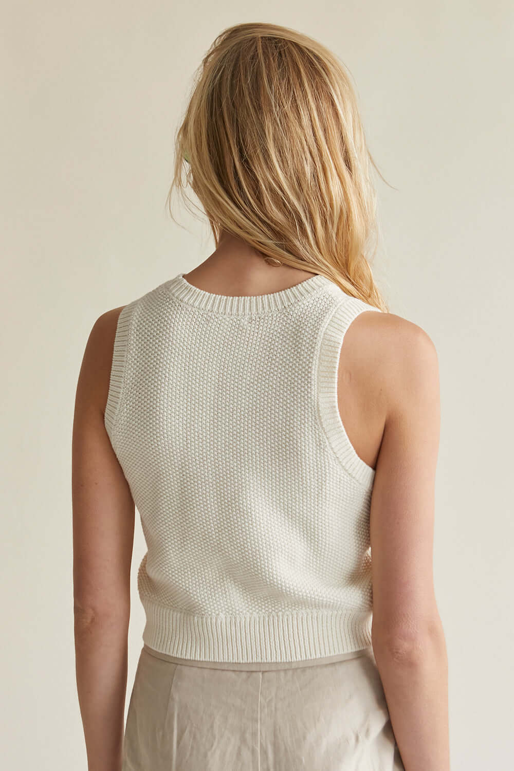 Cream sweater outlet tank