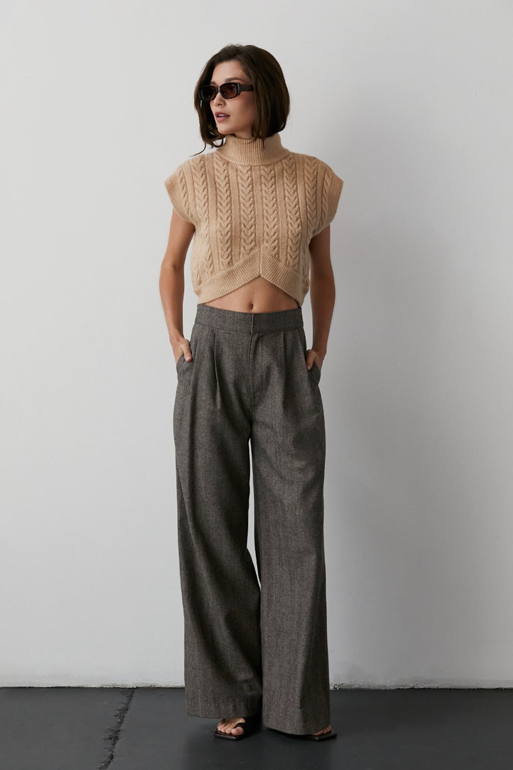 Chic Women's Pants | Free Shipping on $75+ | Crescent – Page 2